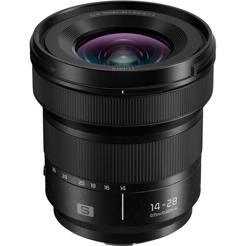 Panasonic Lumix 14-28mm f/4-5.6 MACRO - 1